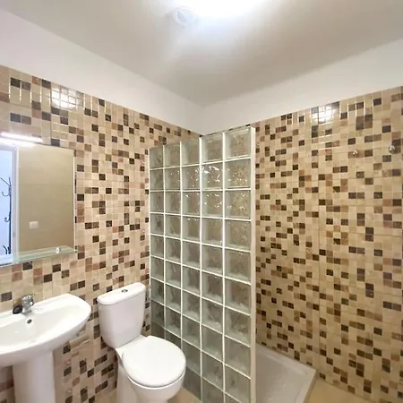 La Esperanza Apartaments *